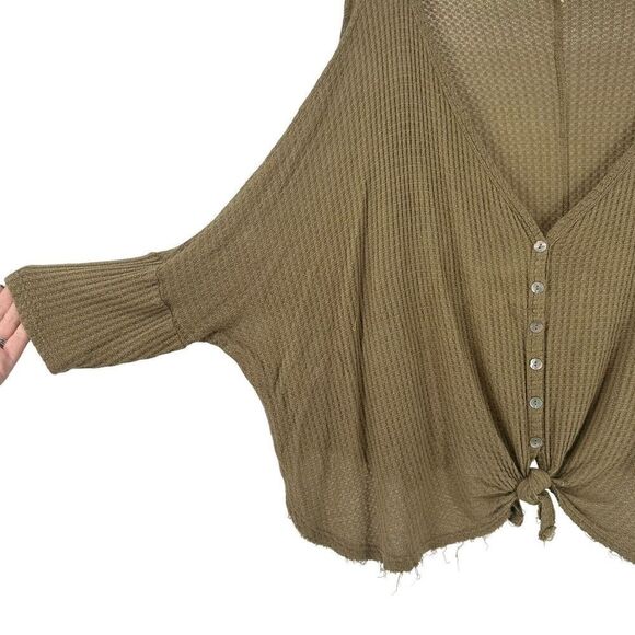 Waffle Knit Top Green Oversized Relaxed Fit Knot Front V Neck Size S MTS Brand - Picture 3 of 8